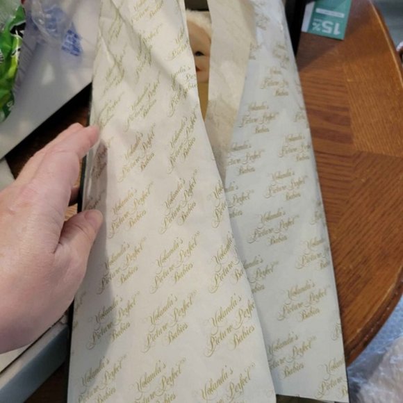 Ashton Drake Yolanda's Picture Perfect Babies "Jennifer" Collectible Doll - Picture 8 of 10